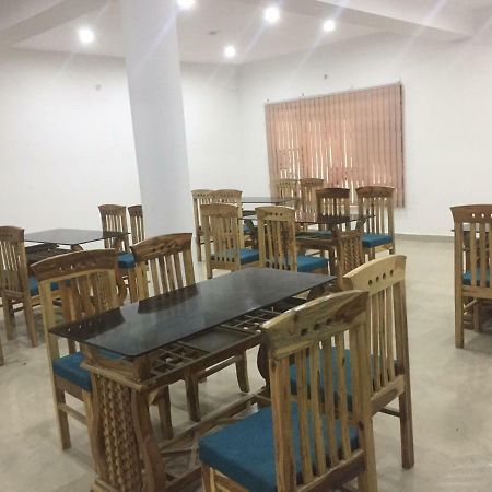 Hotel Ladakh Kingdom-เลห์ ภายนอก รูปภาพ