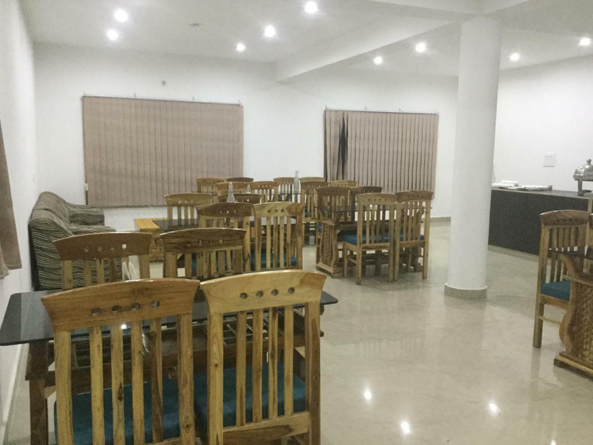 Hotel Ladakh Kingdom-เลห์ ภายนอก รูปภาพ
