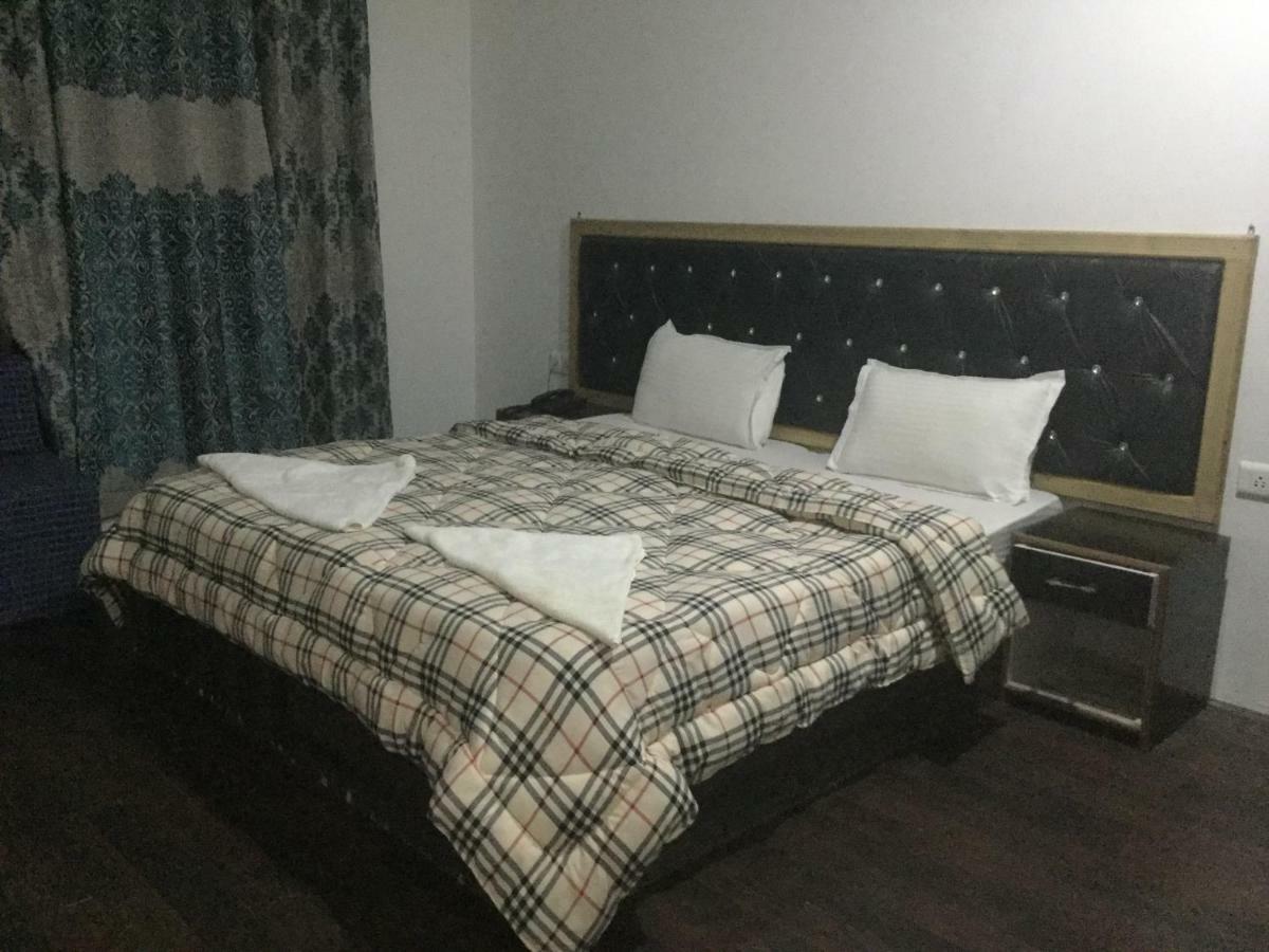 Hotel Ladakh Kingdom-เลห์ ภายนอก รูปภาพ