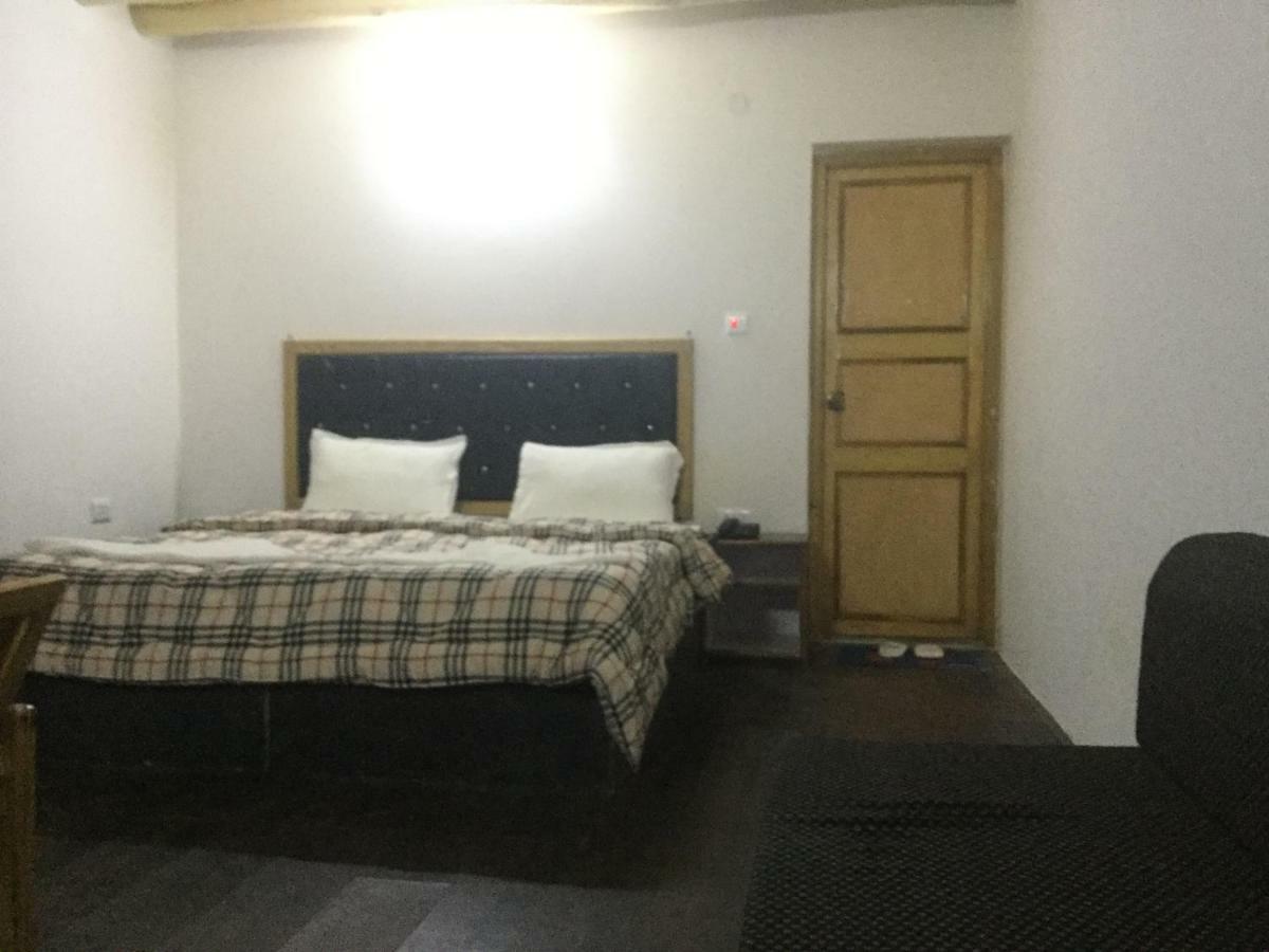 Hotel Ladakh Kingdom-เลห์ ภายนอก รูปภาพ